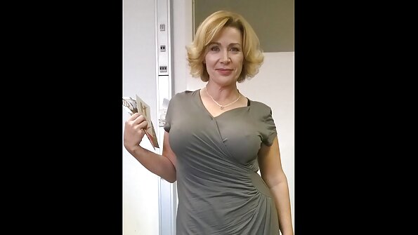 Zuverlässiges Arschmädchen streichelt gratis sexfilme mit reifen frauen den penis eines Freundes