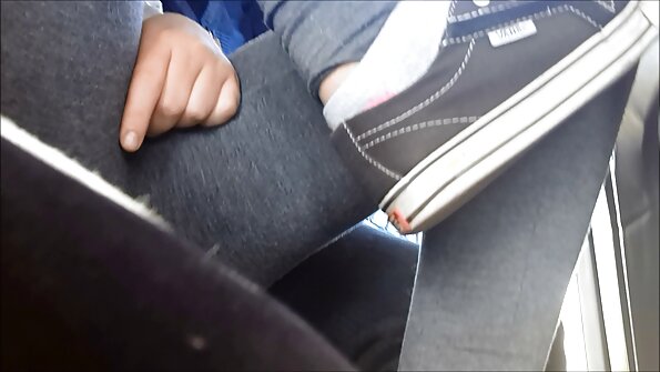 Reife Frau lutscht Schwanz mit ihrem geschickten Kuss auf reife frauen sex filme den erfahrenen Mund