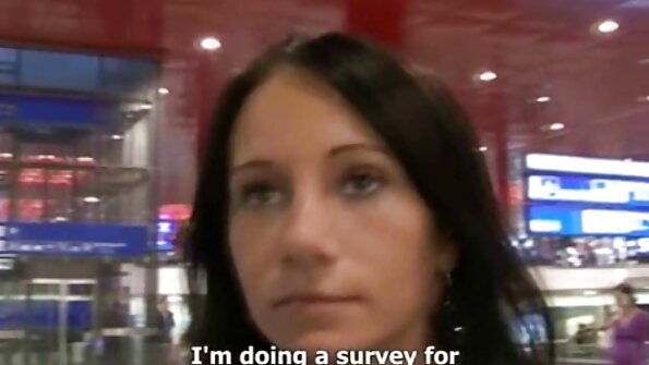 Der Kameramann filmte das Mädchen sehr effektiv am Schwanz pornofilme reife frauen