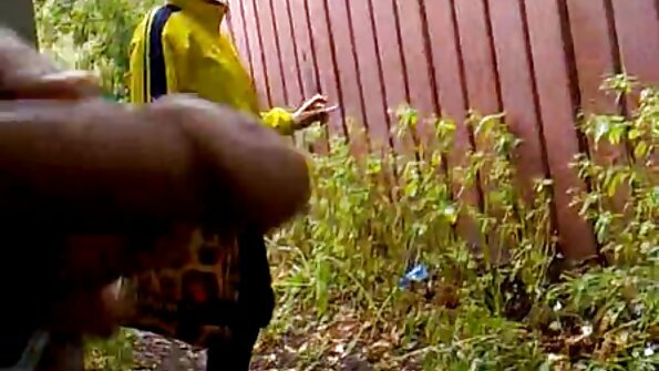 Maine gibt dem gratis pornofilme mit reifen frauen Mädchen ihren hungrigen Phallus in den Mund