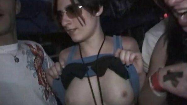 Vollbusiges Mädchen mit Mundarbeitsfick Fick ins sexfilme ab 50 Loch