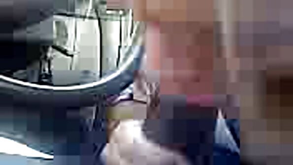 Schwarze Schönheit sexfilme mit frauen ab 50 bearbeitet Ihre Kehle mit aller Kraft