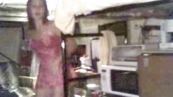 Die dicke Dame wird sexfilme mit reifen frauen mitten in der Nacht ficken