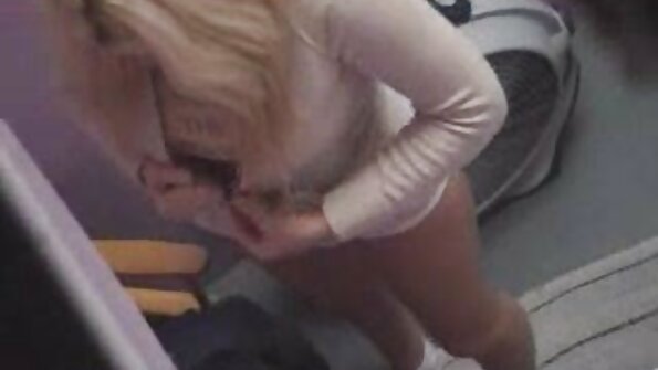 Rothaarige Mädchen ficken in reife frauen sex filme Höschen