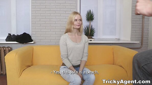 Schwarzer Freund küsste die schlanke sexfilm mit alten frauen Schönheit in den Arsch