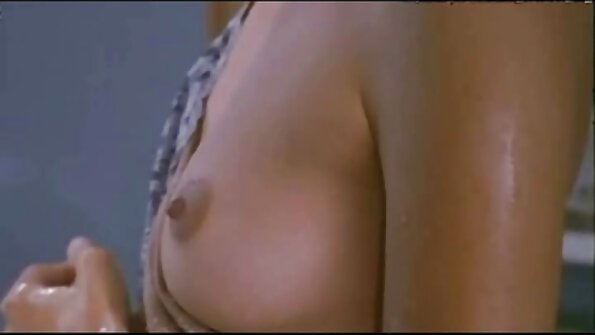 Dicker Mann reife frauen sex filme küsst mit haariger Frau